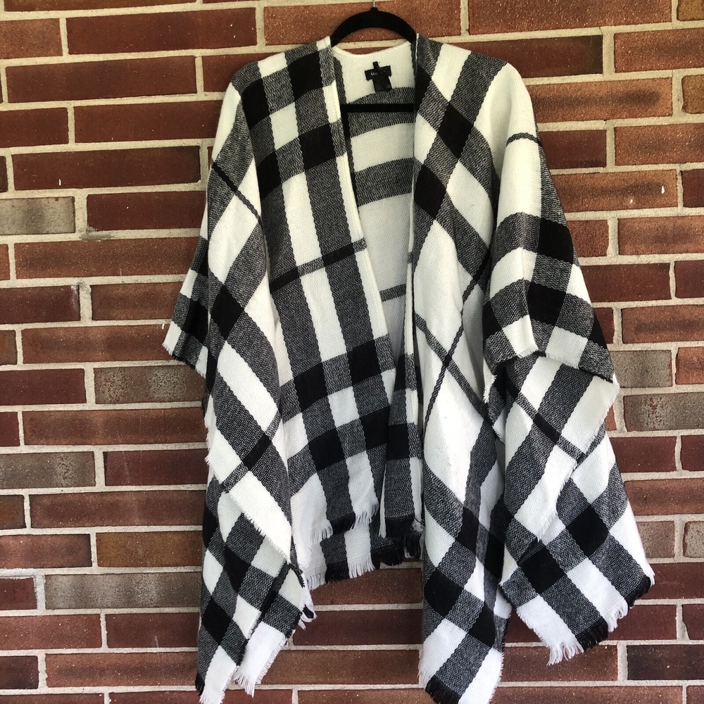 Modena Black White Plaid Wrap Poncho Sweater Women's OS A1581